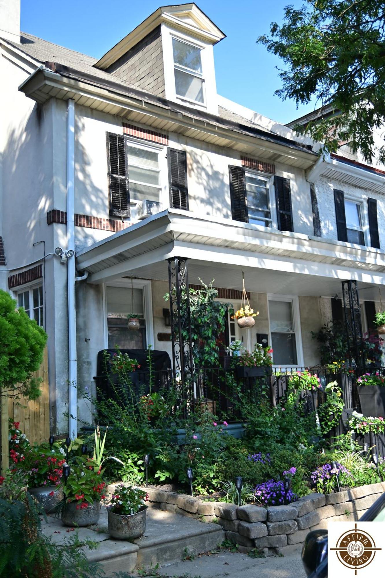 Historic Garden Oasis In Philly Philadelphia